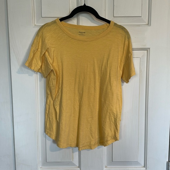 Madewell women’s yellow tshirt size small - Picture 1 of 3